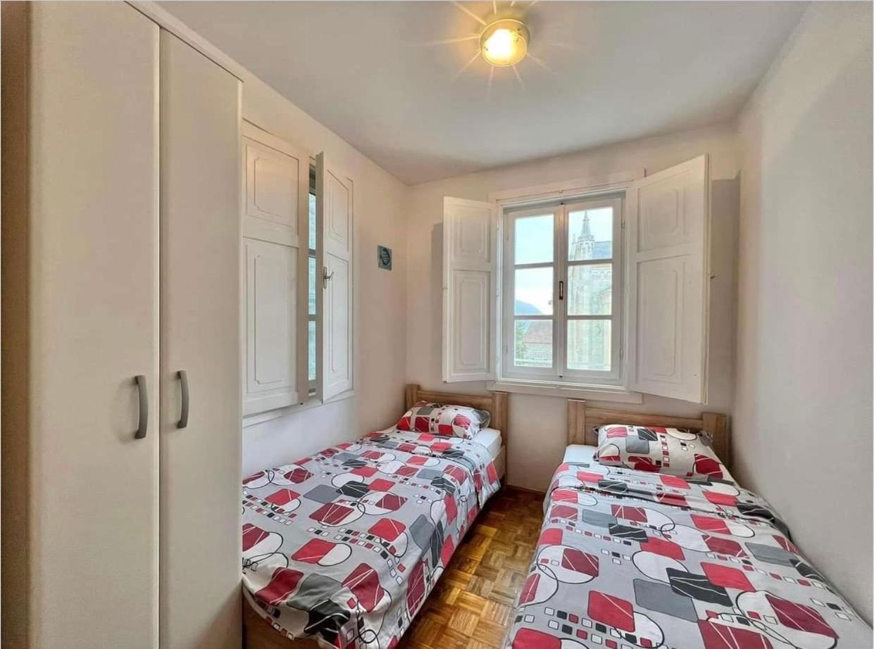 Apartment Old Town Milica 헤르섹 외부 사진